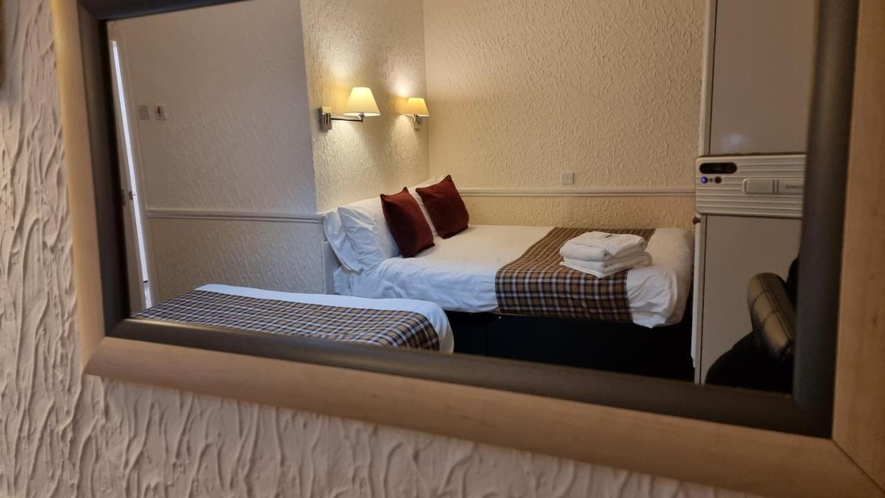 Hampton Court Guesthouse - City Centre Glasgow Kültér fotó