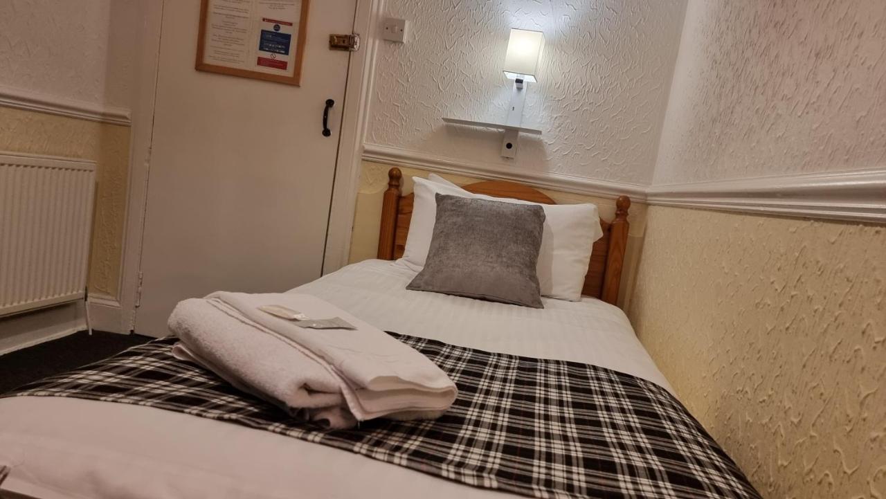 Hampton Court Guesthouse - City Centre Glasgow Kültér fotó